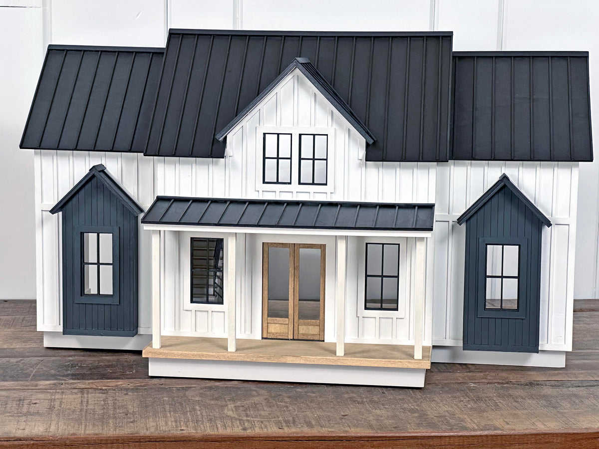 The Abilene: Modern Farmhouse Kit in 1:24 Scale