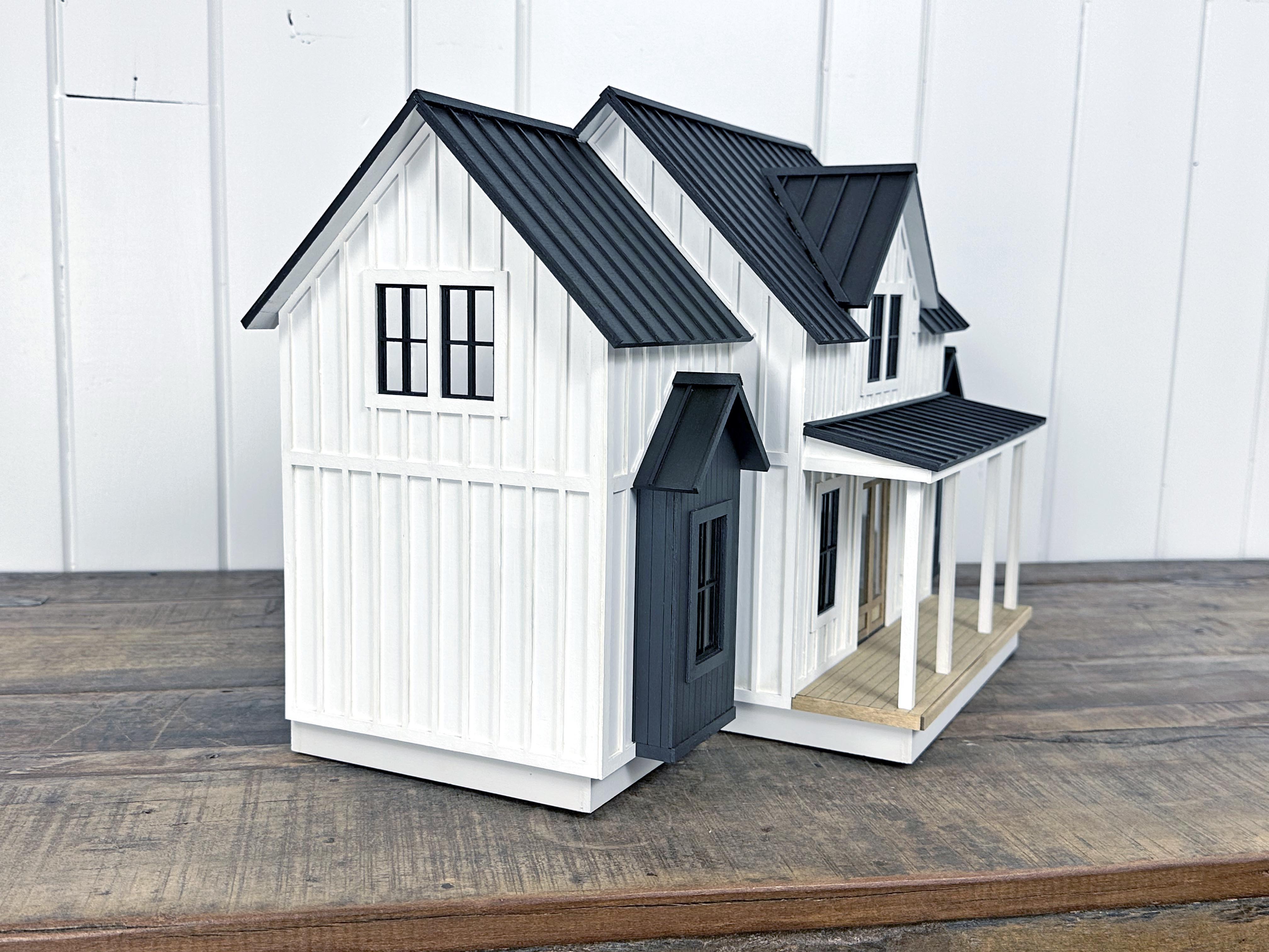 The Abilene: Modern Farmhouse Kit in 1:24 Scale – Little