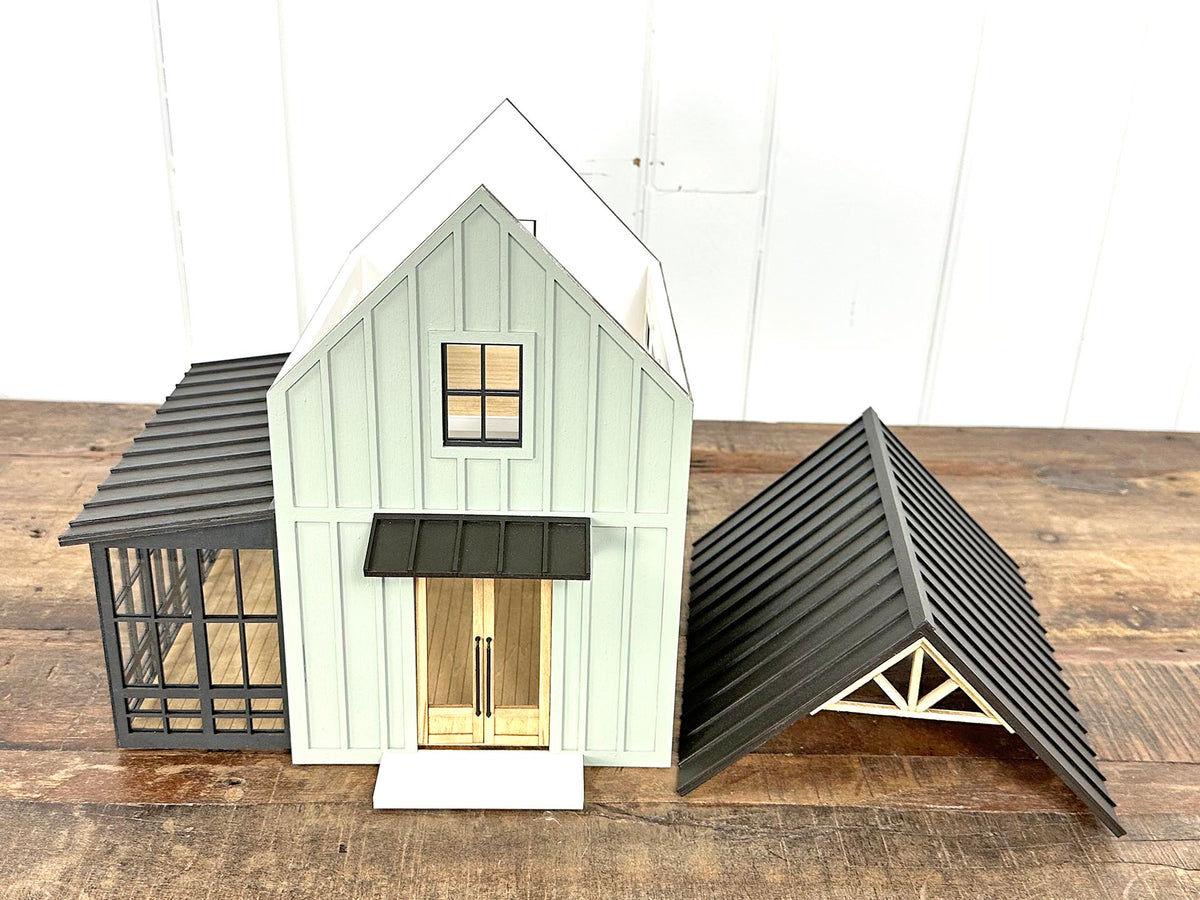 The Potter: Outdoor Loft Kit in 1:24 Scale